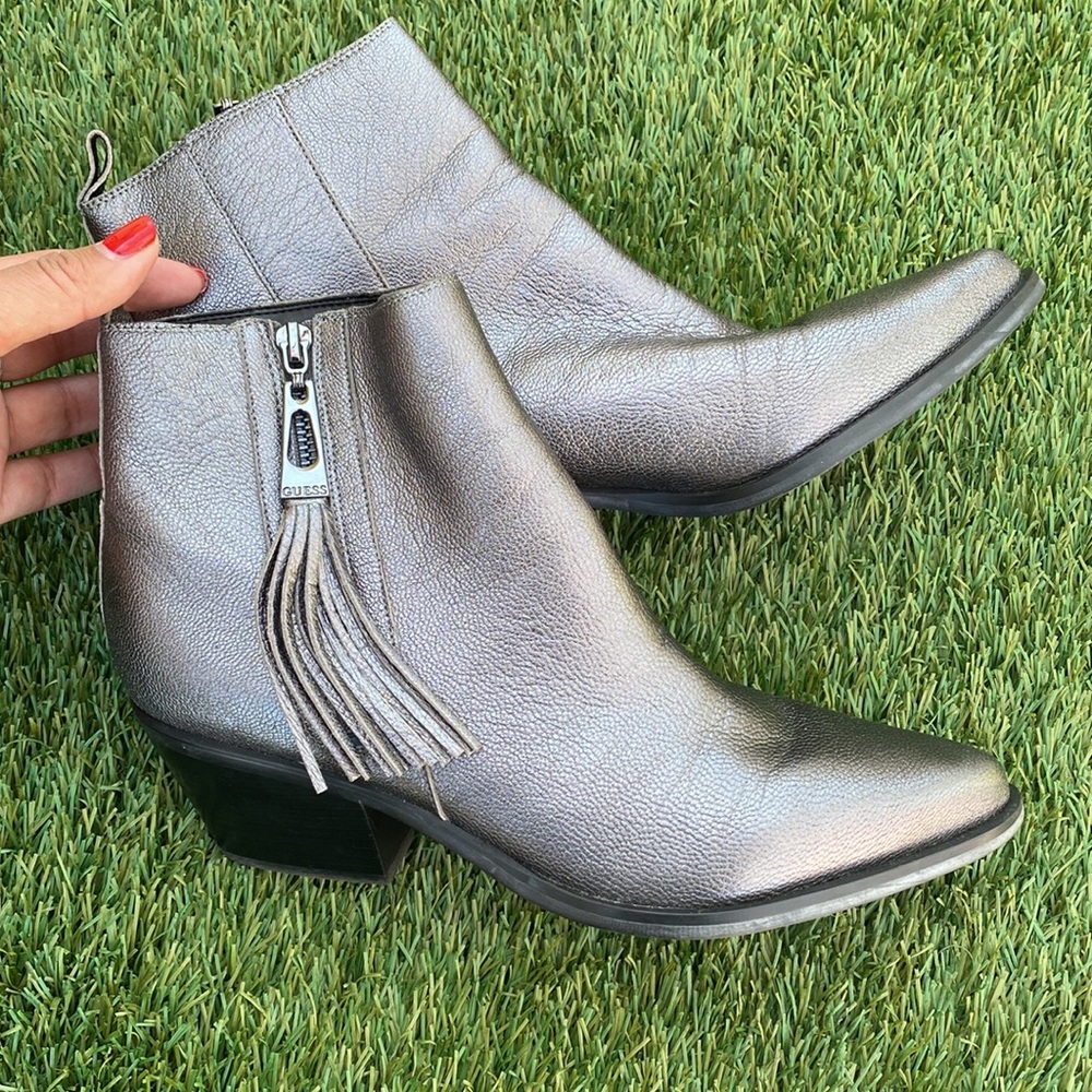 Guess “Talza” Pewter Fringe Zipper Booties - Picture 4 of 10